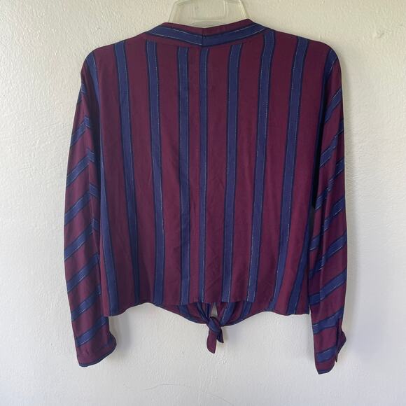Rails striped size m tie front blouse with gold threading detail - Picture 8 of 10